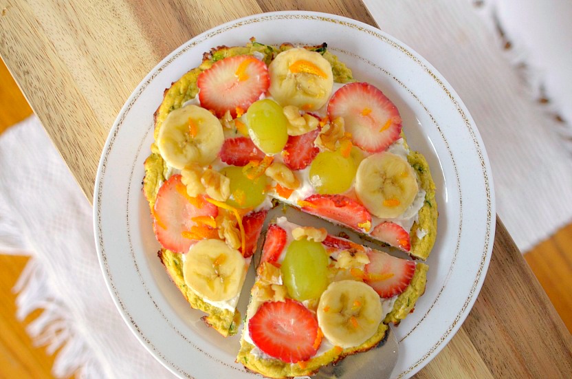 Take your breakfast to the next level with this healthy Zucchini Bread Breakfast Pizza! It's low-carb, paleo and vegan friendly!