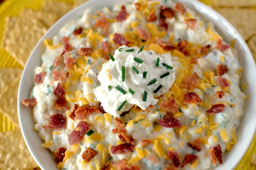 Healthy Loaded Baked Potato Dip is the perfect appetizer or side dish for your next game day or party! You won't that it's made with real, whole food ingredients! Gluten-free, grain-free, dairy-free options!