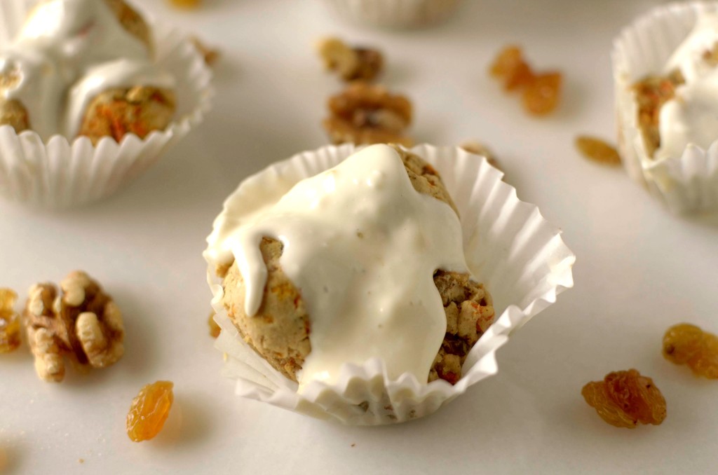 You won't believe how easy and tasty these Paleo Carrot Cake Monkey Bread Muffins are! They are also Vegan, gluten-free, grain-free with a dairy-free option!