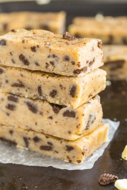cookies-and-cream-protein-bars-3