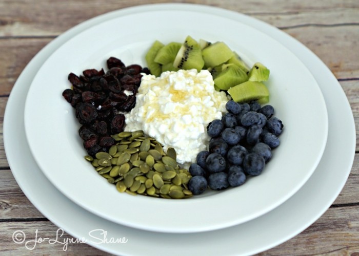 cottage-cheese-with-mixins1-700x500
