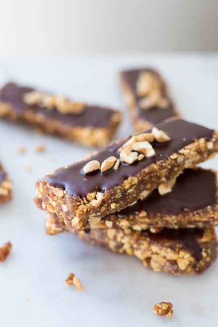 no-bake-peanut-butter-cup-snack-bars-10