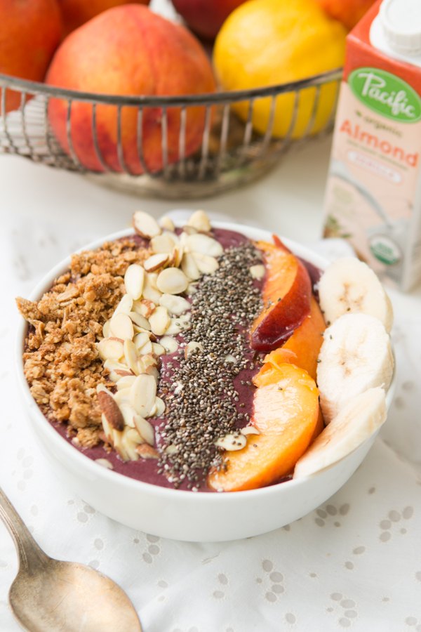 peanut-butter-and-jelly-green-protein-smoothie-bowl-ohsweetbasil.com-4i