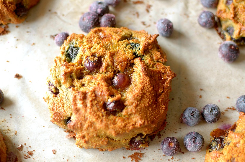 Healthy Banana Blueberry Muffin Tops because why waste the bottom when you can just eat the best part? So easy-to-make and are the perfect on-the-go breakfast or snack made with REAL ingredients! Also paleo, gluten-free and have a vegan option!