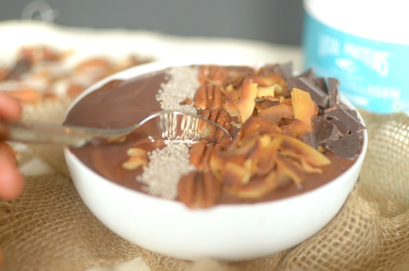 Craving a sweet treat post-workout? Make this German Chocolate Cake Protein Smoothie Bowl! It tastes like dessert, but full of protein from collagen!