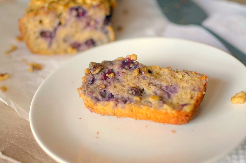 Healthy Blueberry Banana Bread made easy with a complete pancake mix! No butter, oil or refined sugar. Also gluten-free and vegan options!