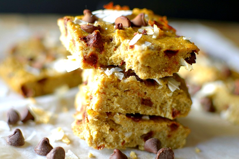 Coconut Cookie Dough Baked Protein Bars are an easy and delicious breakfast, snack or dessert filled with wholesome ingredients. Paleo, low carb and gluten-free!