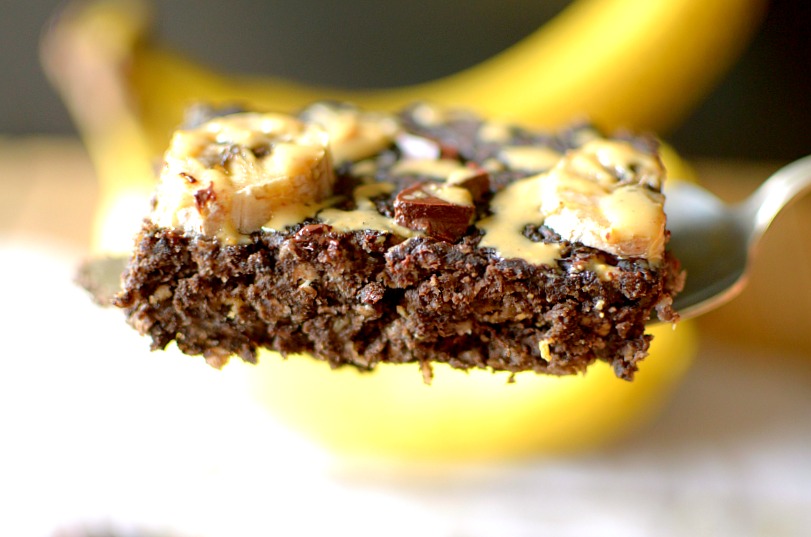This healthy Chocolate Peanut Butter Banana Baked Oatmeal is the ultimate decadent dessert for breakfast!  Made with only 7 ingredients, gluten-free and vegan friendly!