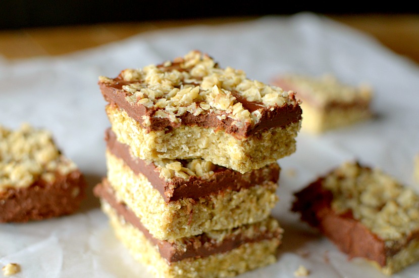  These Chocolate Peanut Butter Oatmeal Bars are a delicious and nutritious breakfast, snack or dessert!  They’re also gluten-free + vegan friendly!﻿