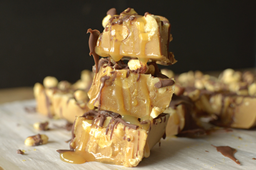 Vegan Snicker's Fudge is an easy-to-make, delectable fudge that everyone will love!  Only 5 ingredients, vegan + gluten-free friendly!